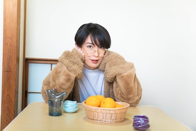 「陳内将2026.04-2027.03カレンダーブック」（東京ニュース通信社）より。