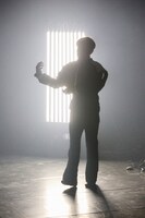 石山雄三 / A.P.I.「（NO W）AVE」より。（Photo by Yohta Kataoka）