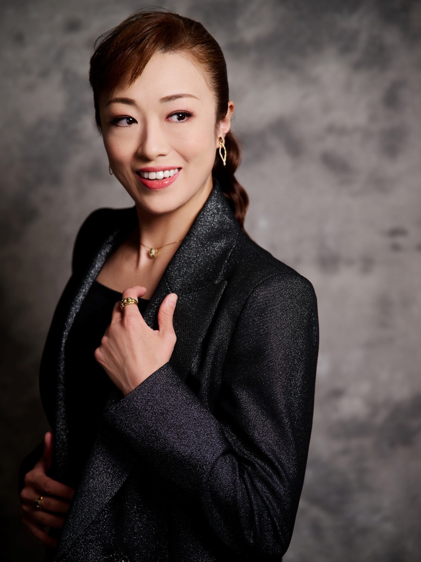 “エンターテイナー”北翔海莉が横浜・大阪でビルボードライブ「Pleasant」開催