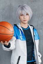 笹森裕貴扮するマドカ（黒昏円）。