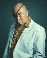 武田幸三扮する愚地独歩。