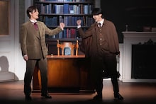 “興味深い事件”…加藤和樹・渡辺大輔ら出演、ミュージカル「最後の事件」開幕