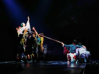 「黒百合」より。（撮影：細野晋司）