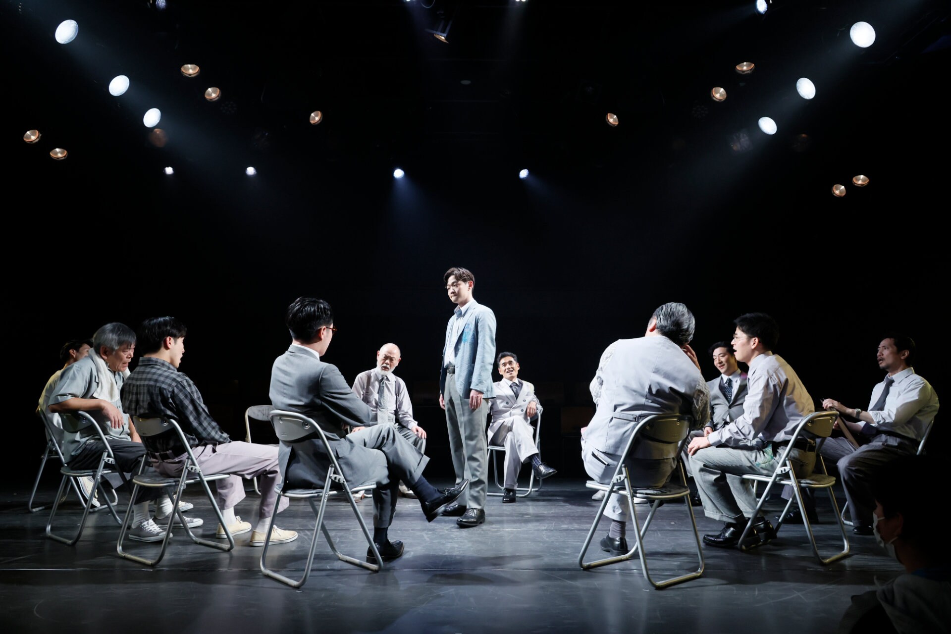 納谷健のプロフィール・作品情報 - ステージナタリー