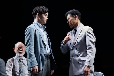 ASPイッツフォーリーズ公演 ミュージカル「十二人の怒れる男」より。