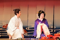 早春喜劇特別公演「お光とお紺～伊勢音頭 恋の絵双紙～」より。