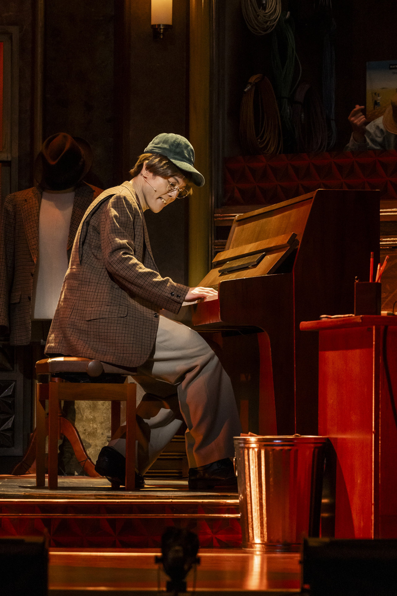 ミュージカル「ダブル・トラブル TAKE2～Hollywood Ending～」より。（撮影：岡千里）