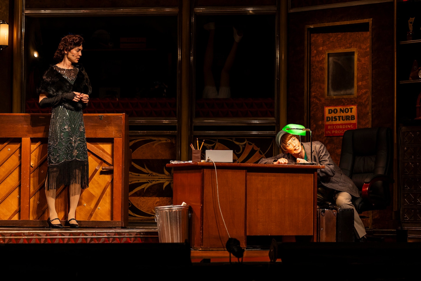 ミュージカル「ダブル・トラブル TAKE2～Hollywood Ending～」より。（撮影：岡千里）