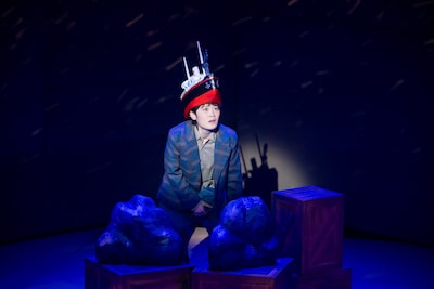 オペラシアターこんにゃく座 オペラ「歌え！比羅夫丸」青森組より。撮影：長澤直子