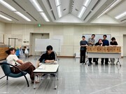 「流々転々 KOBE1942-1946」稽古の様子。（撮影：岩田えり）