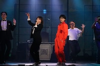 「つかこうへい十七回忌特別公演『熱海殺人事件』ラストメッセージ」チームユニコーンより。（Photo by RUP）