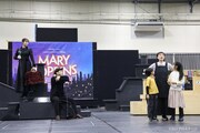 ミュージカル「メリー・ポピンズ」の稽古場披露より。