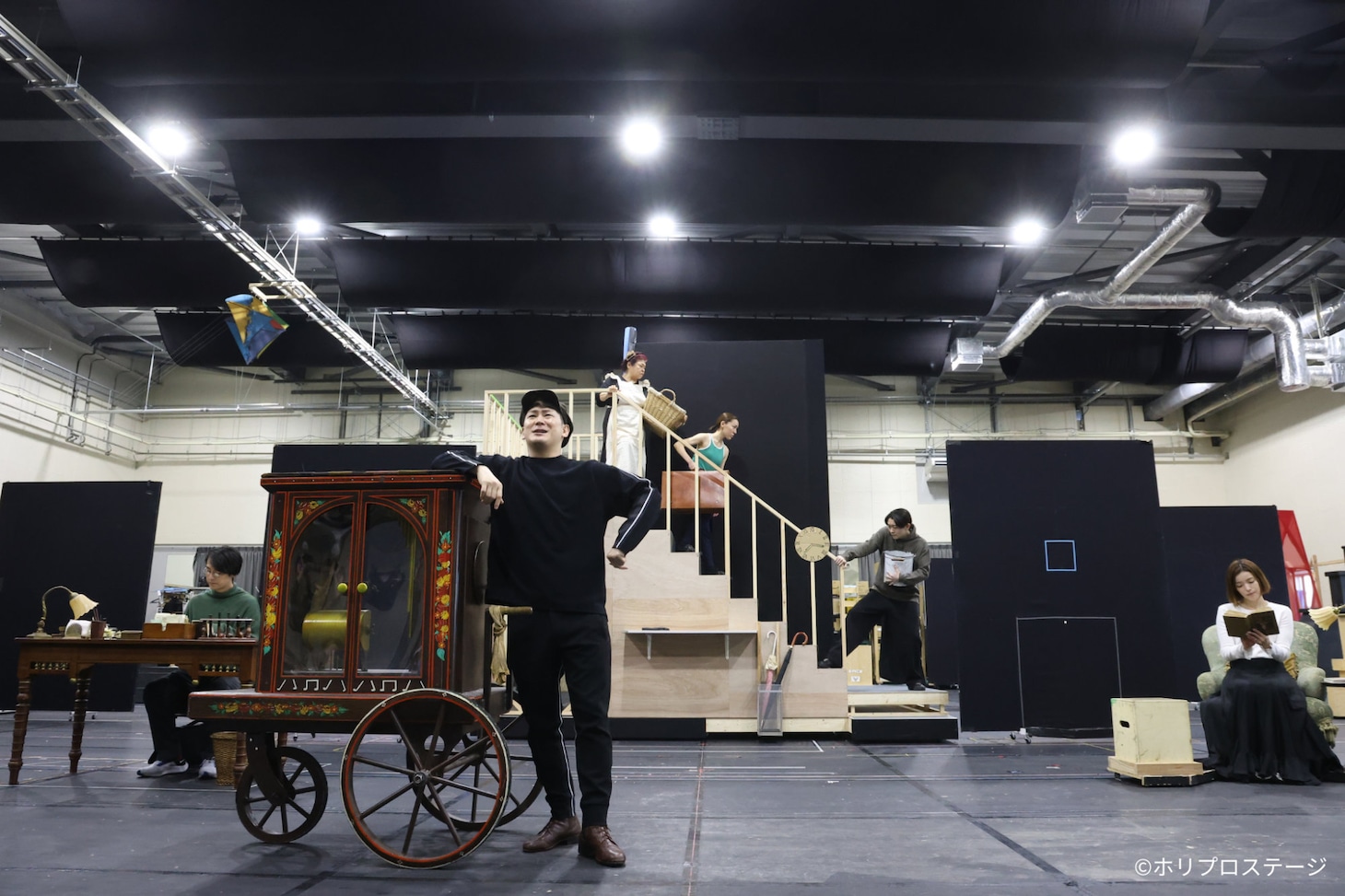ミュージカル「メリー・ポピンズ」の稽古場披露より。