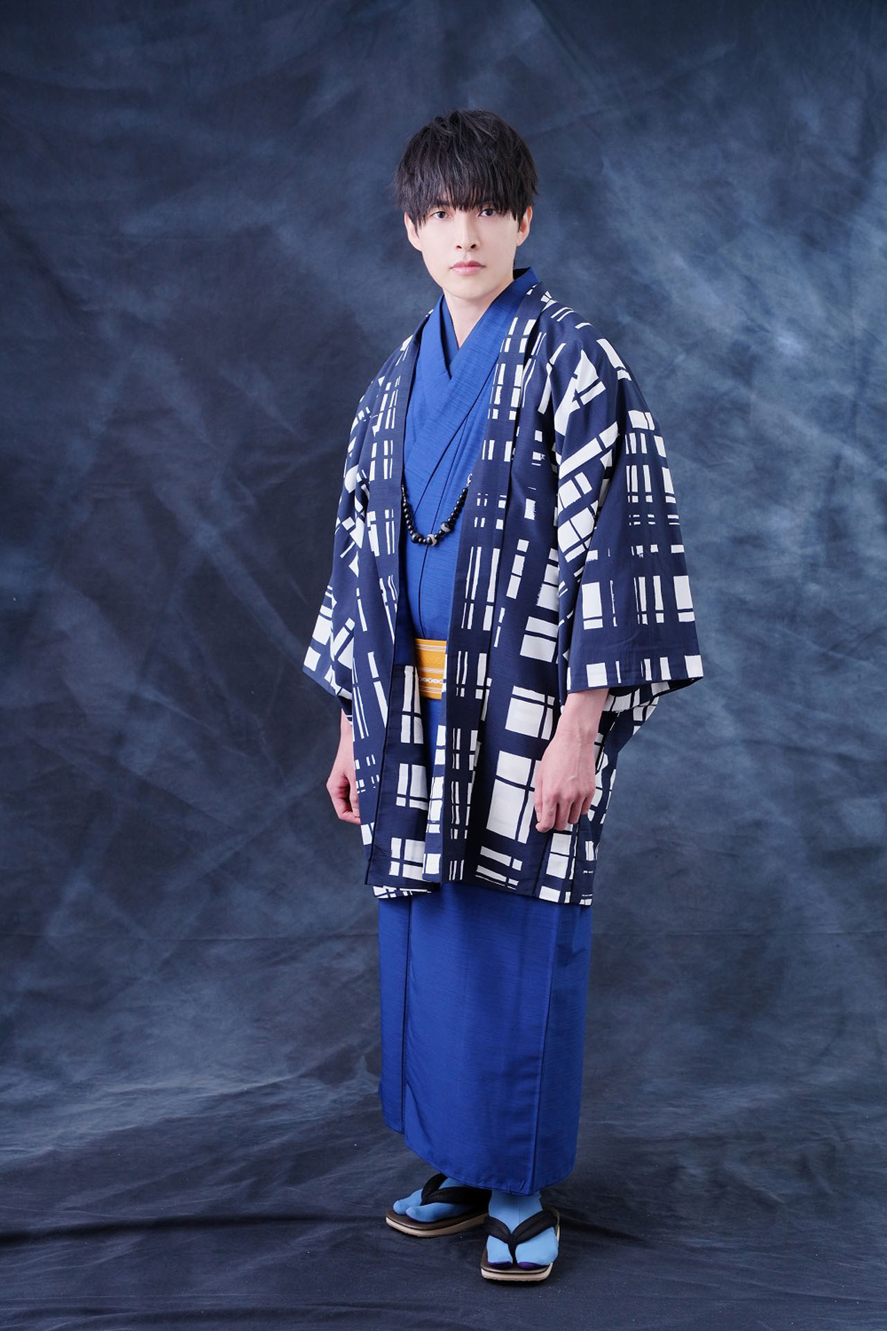 田丸篤志のソロビジュアル。