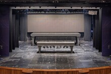 帝国劇場解体にNHK BS「解体キングダム」が密着、堂本光一が巨大舞台機構の最期に立ち会う