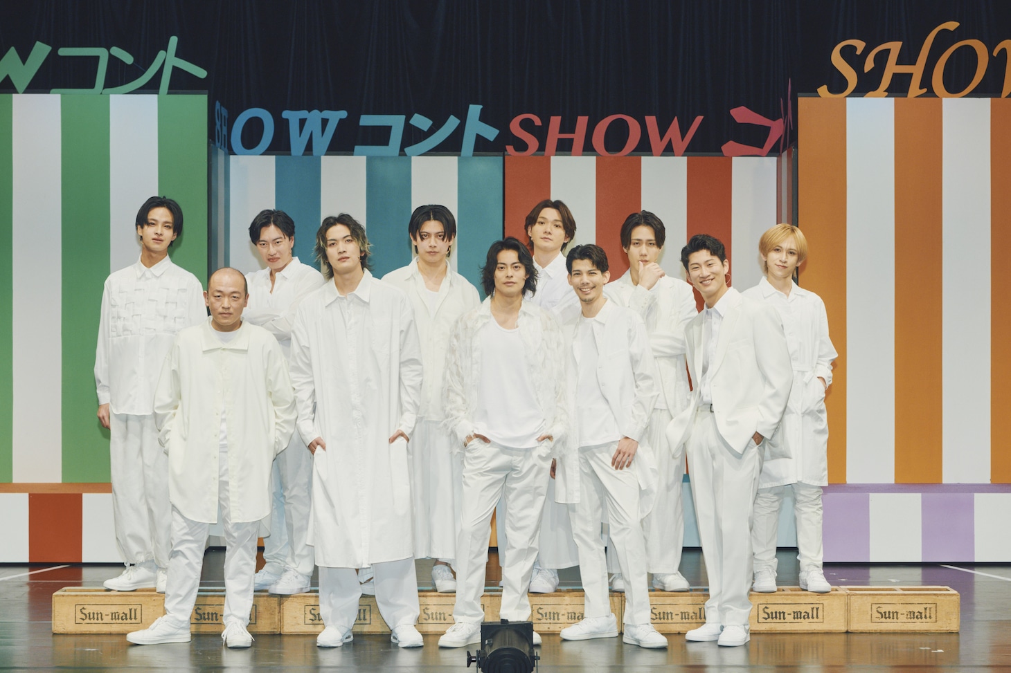 舞台「Showとコント～11 people one role～」より。