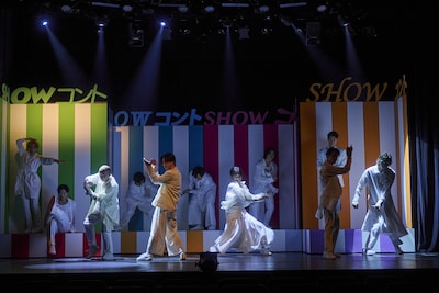 舞台「Showとコント～11 people one role～」より。