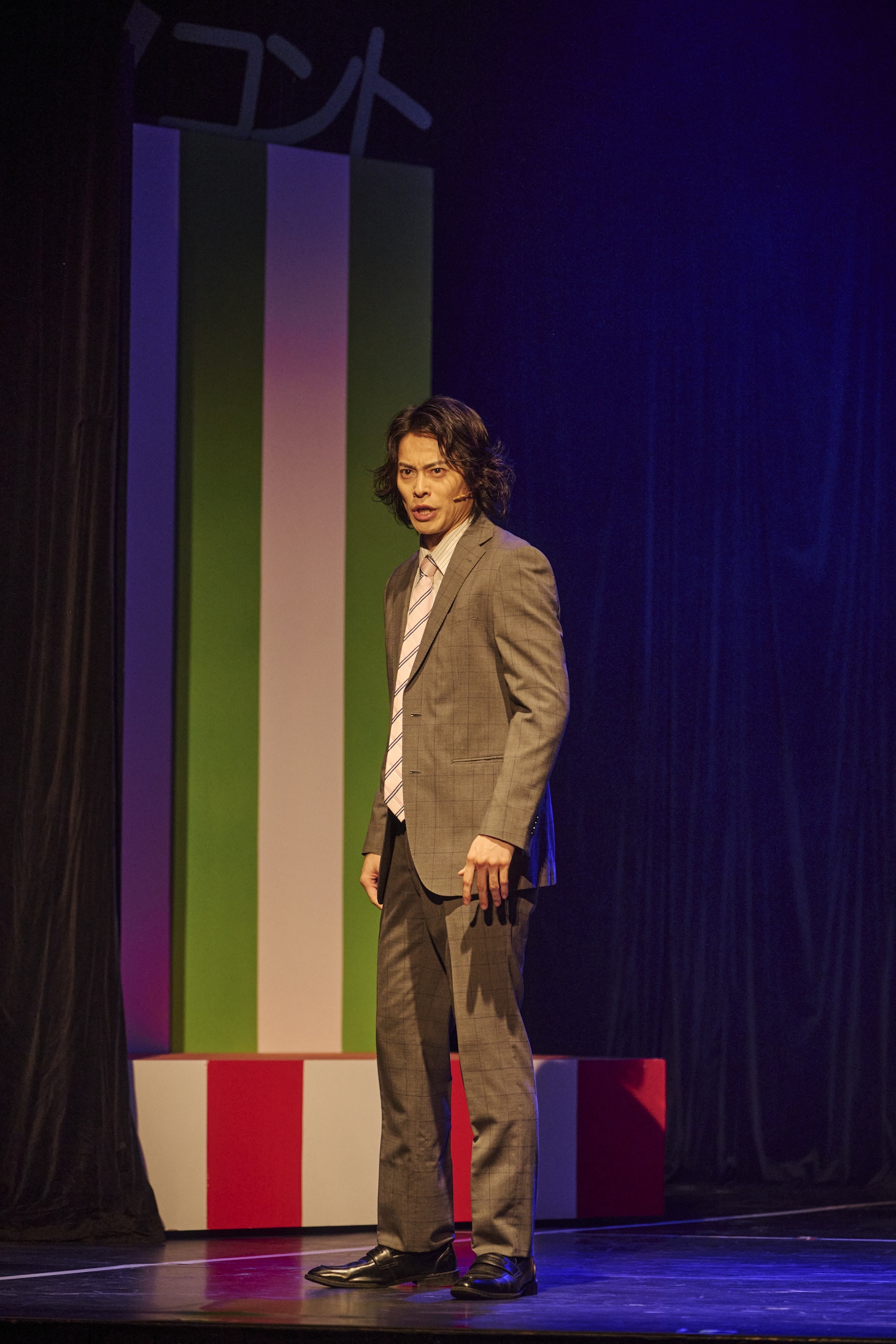 舞台「Showとコント～11 people one role～」より。