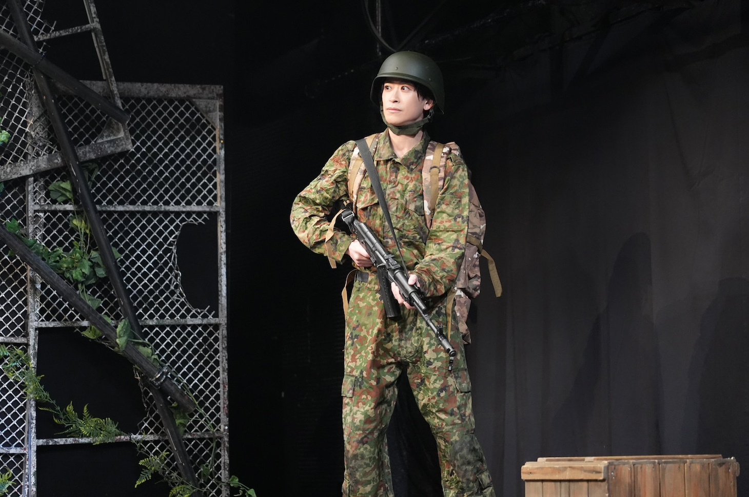 S-BASE vol.1「その鉄塔に男たちはいるという」より。