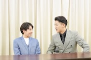 「連獅子」記者会見より、左から尾上眞秀、尾上右近。