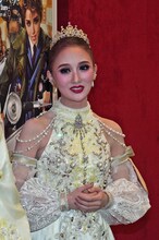 始まるぞ！“大好き”叫べ、暁千星＆詩ちづる新トップコンビの宝塚歌劇星組「恋する天動説」東京で