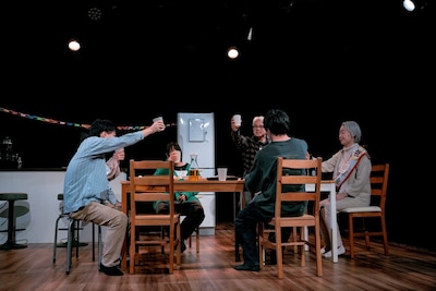 劇団 集合チキューン 演劇公演「冷凍室」より。