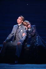 桜木みなと・春乃さくら率いる宙組博多座公演「愛するには短すぎる」「VIVA! FESTA!」本日開幕