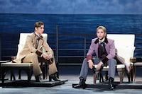 桜木みなと・春乃さくら率いる宙組博多座公演「愛するには短すぎる」「VIVA! FESTA!」本日開幕