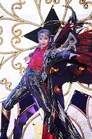 桜木みなと・春乃さくら率いる宙組博多座公演「愛するには短すぎる」「VIVA! FESTA!」本日開幕