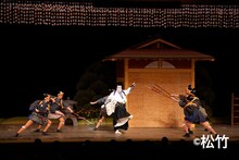 歌舞伎座「三月大歌舞伎」が晴れやかに開幕、尾上松緑と坂東巳之助がWキャストで熱量高く