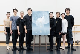 東京バレエ団「かぐや姫」再演に向け公開リハーサル開催、秋山瑛と大塚卓がパ・ド・ドゥを披露