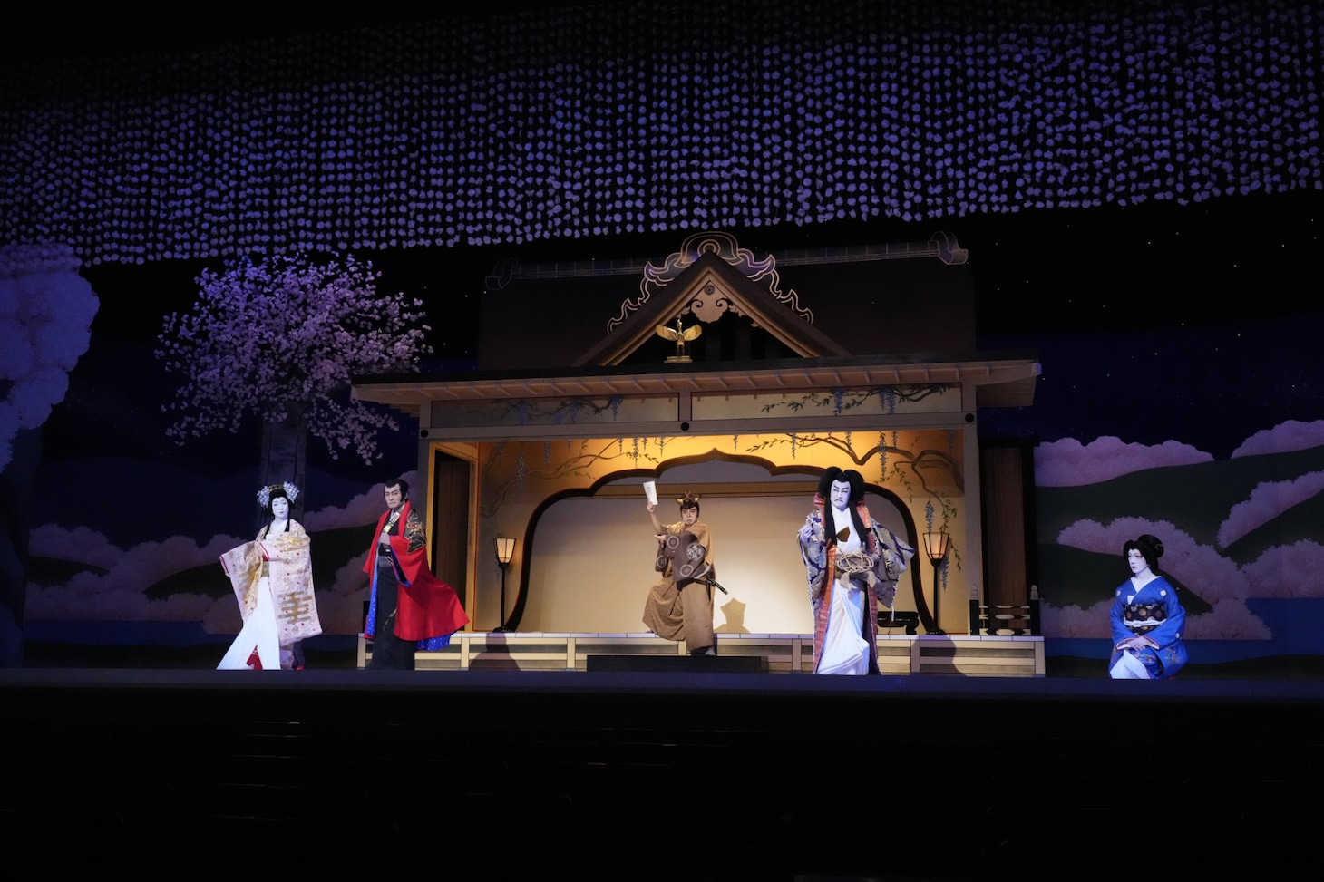 「流白浪燦星 碧翠の麗城」より。©モンキー・パンチ ©松竹