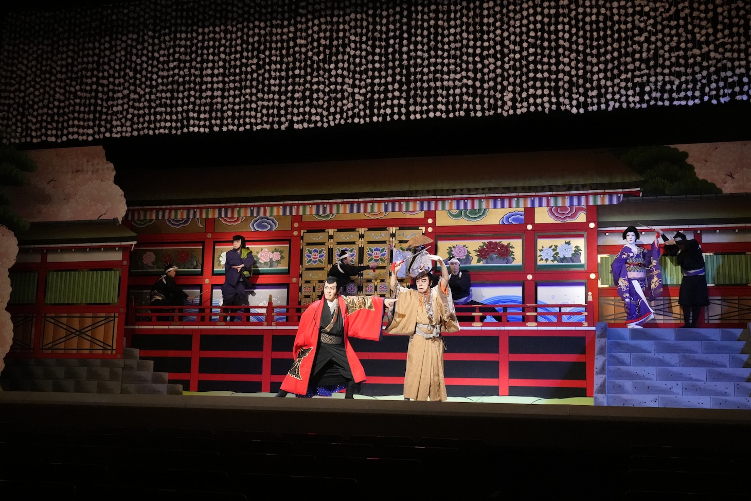 「流白浪燦星 碧翠の麗城」より。©モンキー・パンチ ©松竹