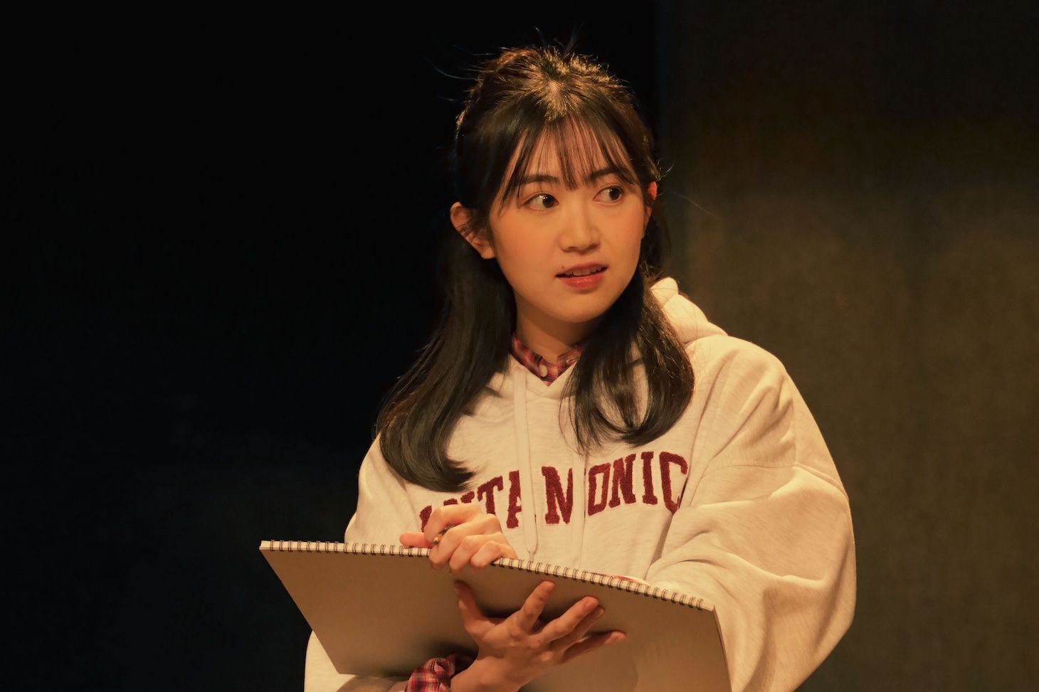 「ワールド、終わらせない」より。（撮影：堀川高志）