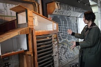 副産物産店による“新しいお店”。モトコーの廃材などが“商品”として無人販売されている。