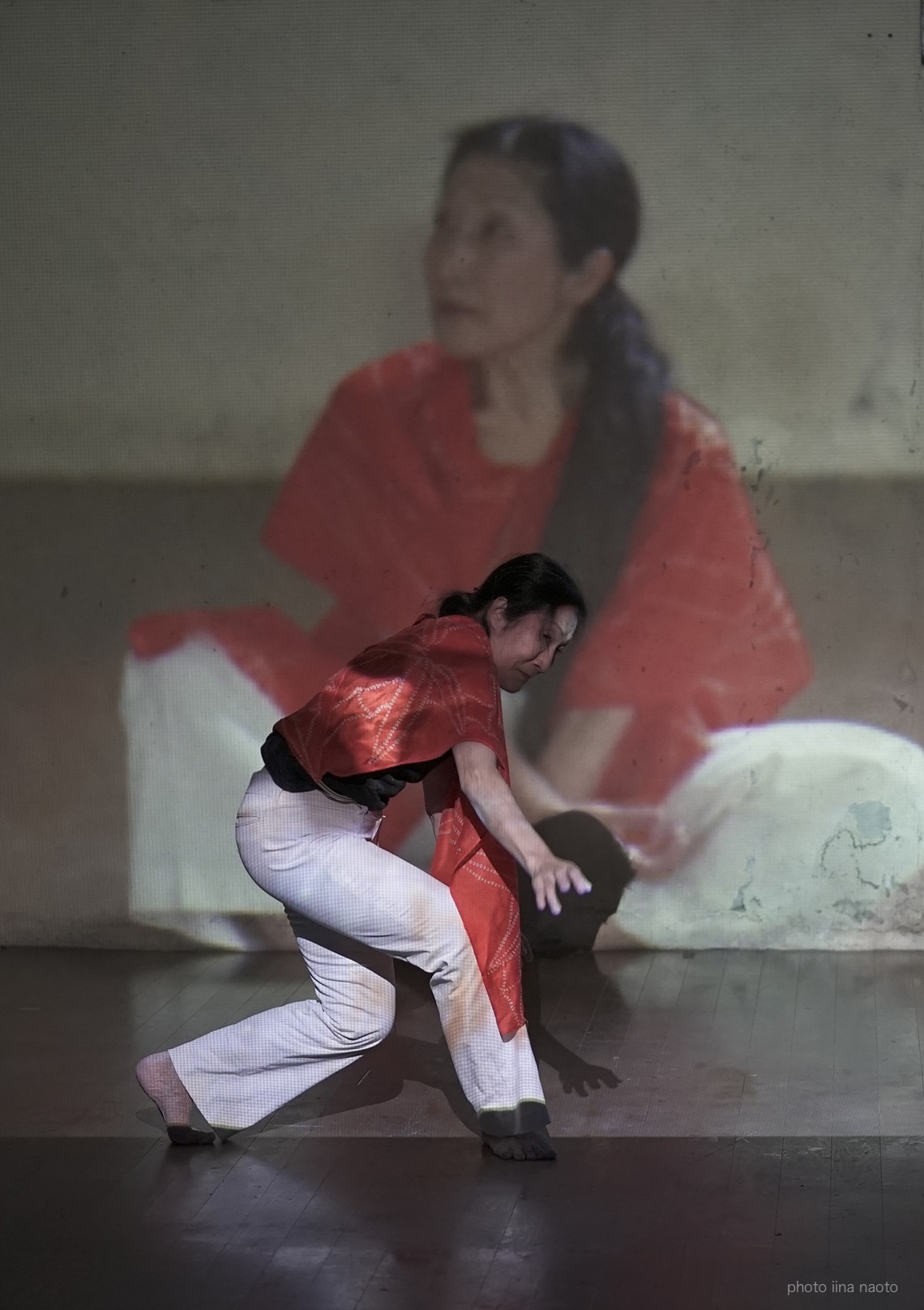 飯名尚人・今貂子共同作品「おんなのぼくしさん」ビジュアル（photo: iina naoto）