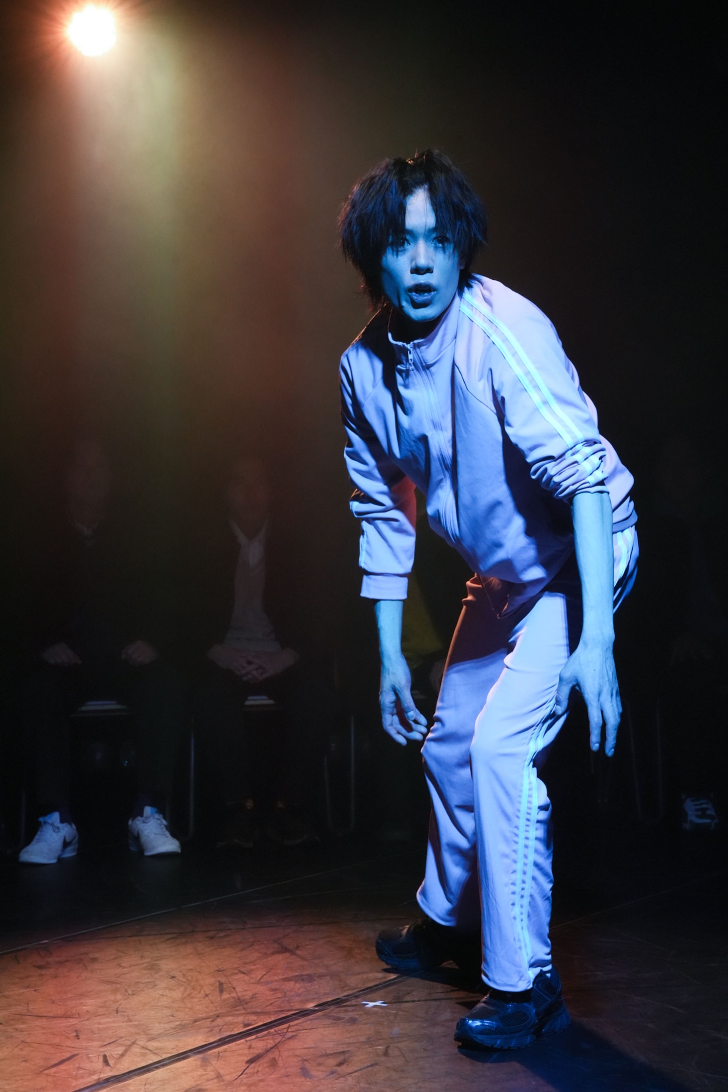 柿喰う客 新人卒業公演「青春部隊」より。（撮影：川尻祐也）