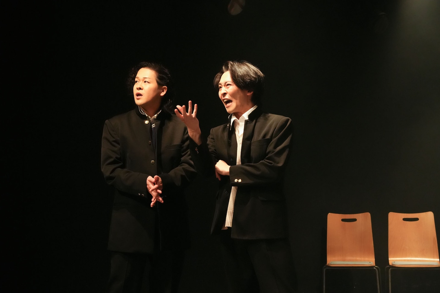 柿喰う客 新人卒業公演「青春部隊」より。（撮影：川尻祐也）