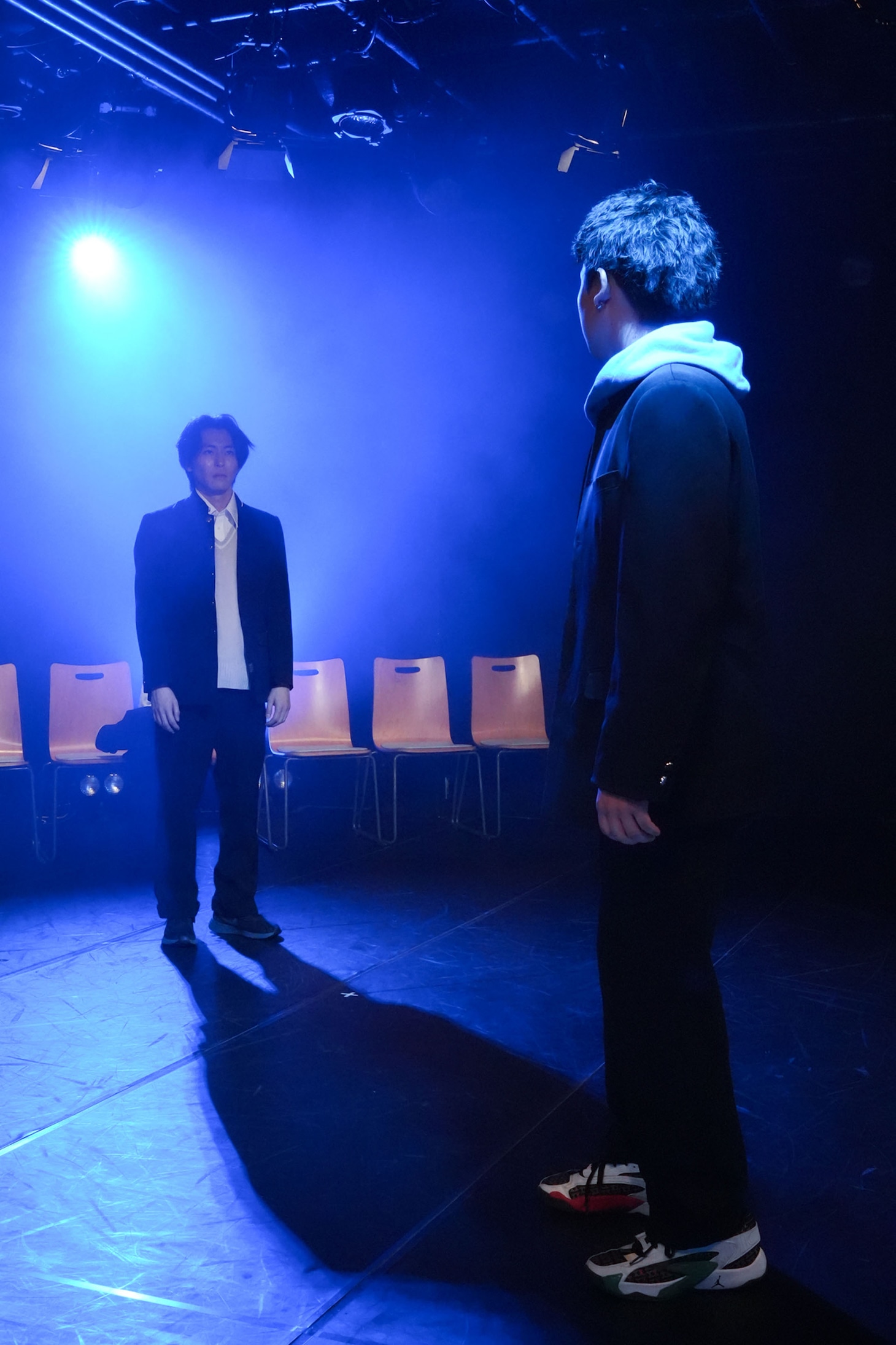 柿喰う客 新人卒業公演「青春部隊」より。（撮影：川尻祐也）