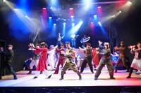 劇団東京ミルクホール第28回本公演 J.K.Goodman さよなら特別興行「虹色のトロツキー 建国大学篇」より。