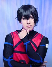 瀧原光扮する清羅刃。