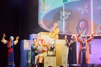 「お願いアラジン！ランプこすって！」より。