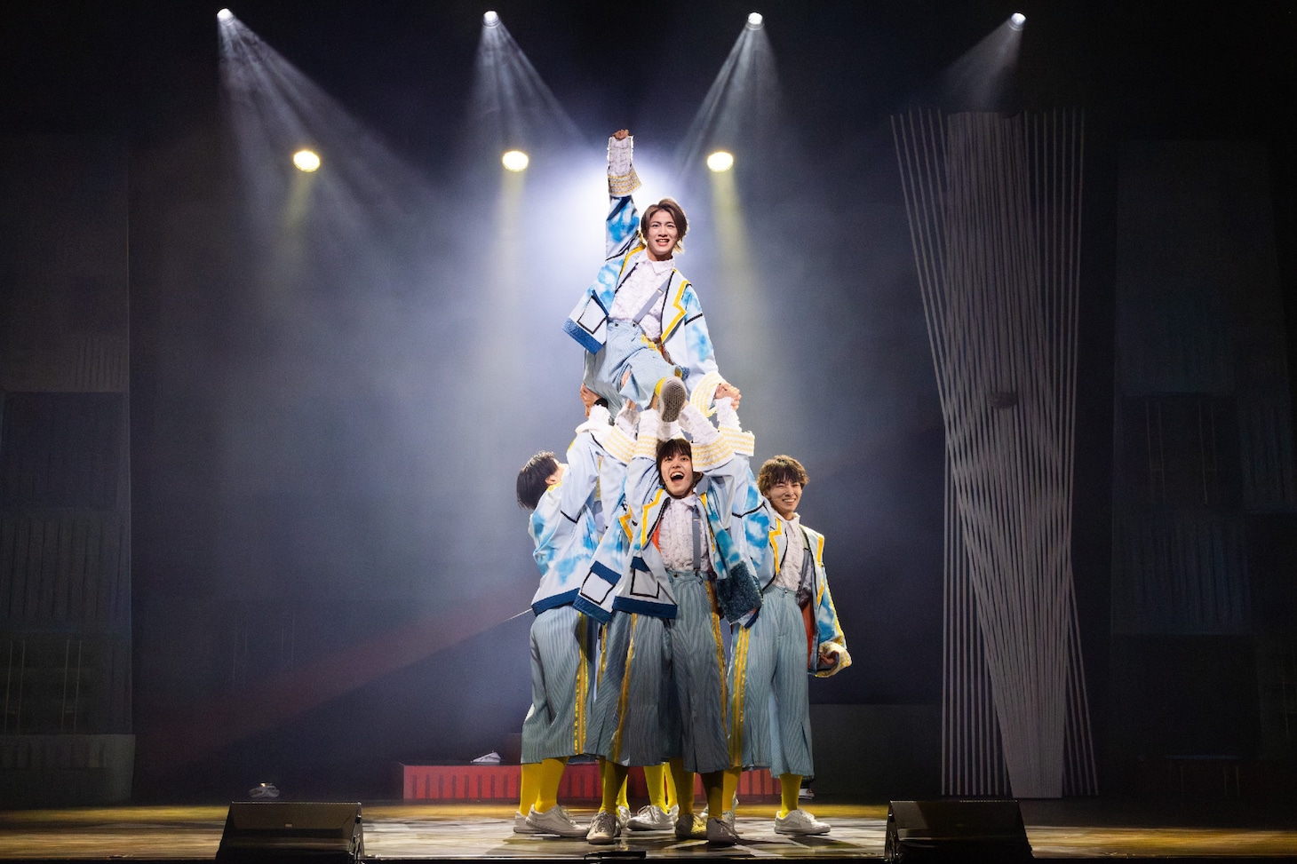 神戸セーラーボーイズ 定期公演vol.6「キミが飛ぶのを待ちながら」より。