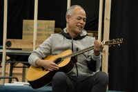 エクストリーム・シチュエーションコメディ（kcal）「汗が目に入っただけ」稽古の様子。（撮影：伊藤智美）