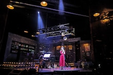 水田航生・小野塚勇人らが赤坂を舞台に紡ぐ、音楽劇「アカネイロのプレリュード」開幕