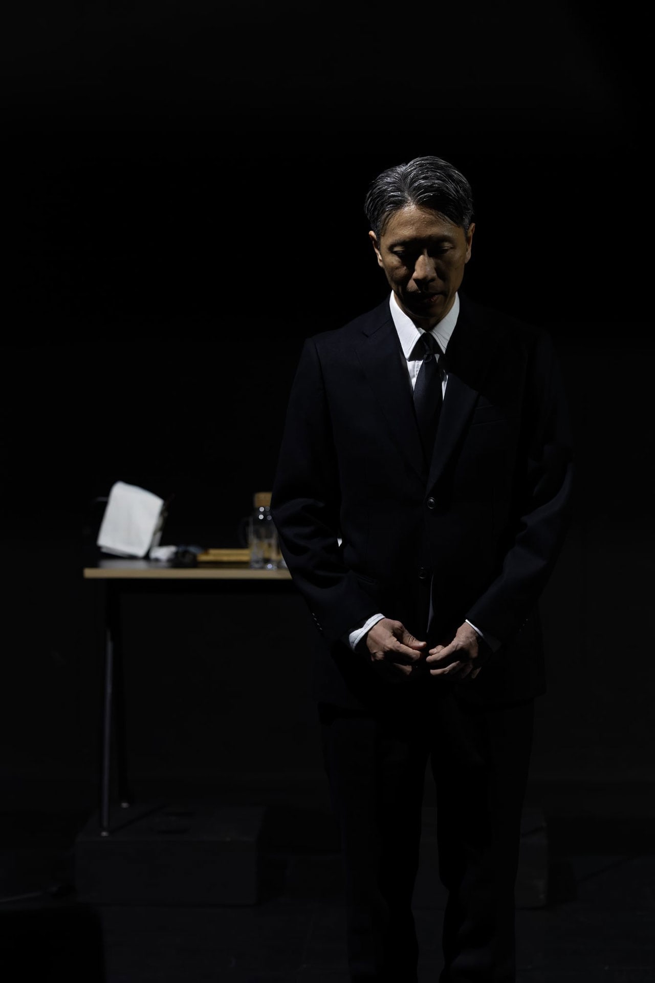 あごうさとし×桑折現「この春に」が開幕、桑折「大切な方を思い起こす時間に接続して」