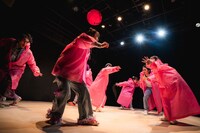 MAO WORKS 05「ワタクシ、そして韻・ザ・ワールド」より。（撮影：田辺コウイチ）