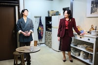 文学座3月アトリエの会「Fefu and Her Friends（フェフ アンド ハー フレンズ）」より。（撮影：宮川舞子）