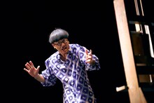 劇団印象-indian elephant- 第33回公演「藤田嗣治～白い暗闇～」より。（撮影：菅原康太）