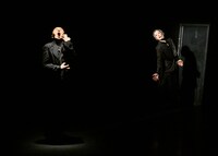 アップデイトダンスNo.118「インダストリアル ブック」より。（Photo by Akihito Abe）